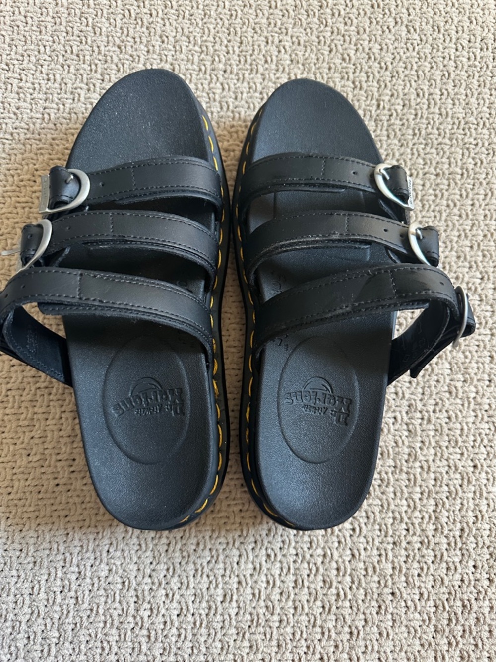 Dr. Martens Blaire Slides, never worn size 8 women’s/eu 39